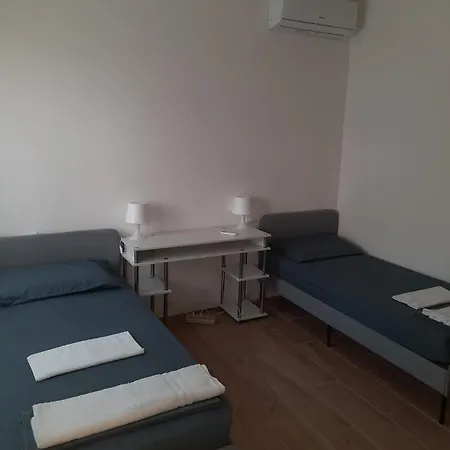 דירה Spazioso In Casa Singola Con Giardino פאדובה